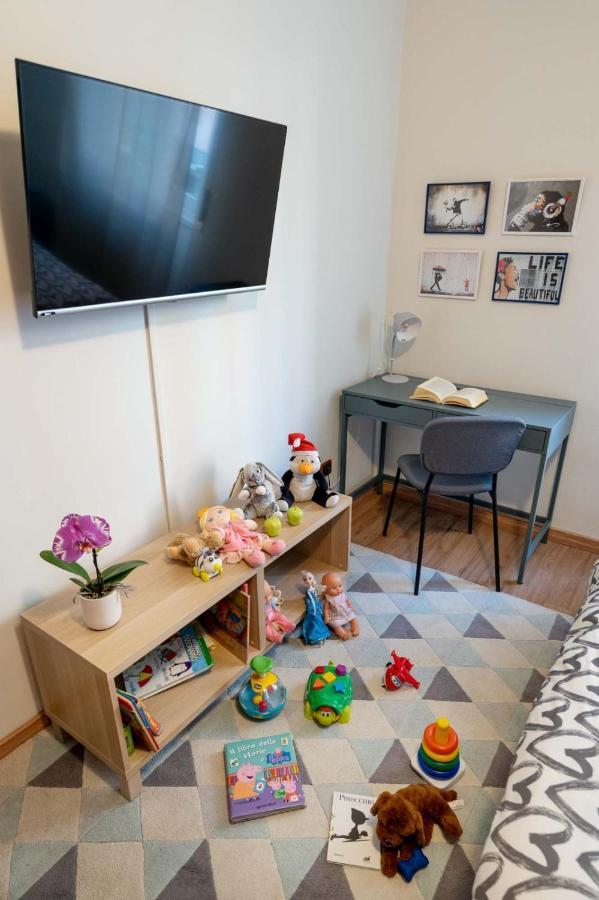 Casa Martina- Airport Free Shuttle-H24 Apartment แบร์กาโม ภายนอก รูปภาพ